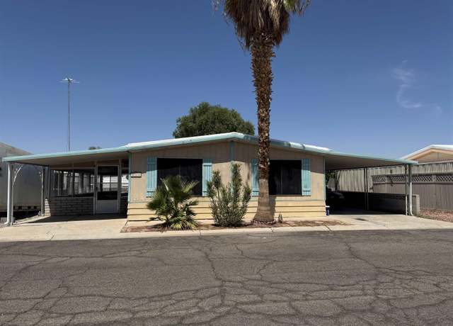 Property at 310 W Casa Blanca Dr, Yuma, AZ 85364, 2 beds, 2 baths
