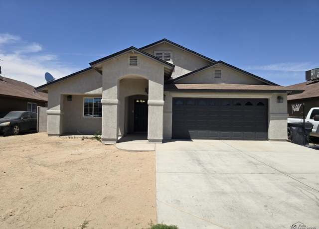 Property at 3822 E San Francisco St, San Luis, AZ 85336, 4 beds, 2 baths
