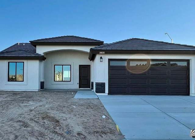 Property at 3963 E Santa Sophia St, San Luis, AZ 85336, 3 beds, 2 baths