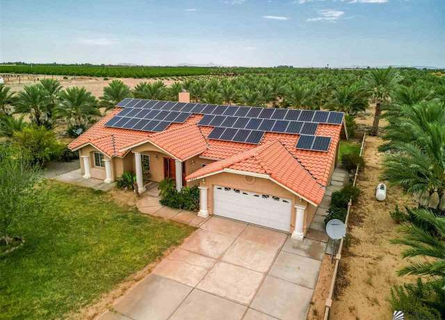 Property at 3472 E County 17 3/4 St, Yuma, AZ 85365, 3 beds, 2 baths