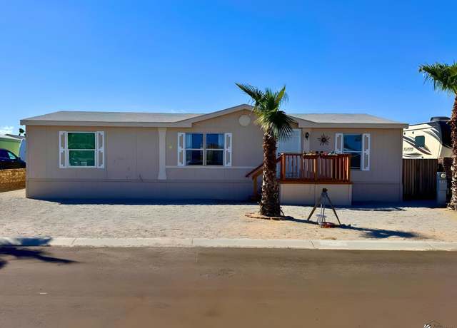 Property at 12563 E 45 St, Yuma, AZ 85367, 3 beds, 2 baths