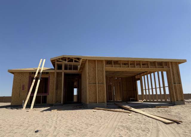 Property at 12585 E 51 Ln, Yuma, AZ 85367, 3 beds, 2.5 baths