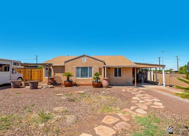 Property at 520 S 8 Ave, Yuma, AZ 85364, 4 beds, 3.5 baths
