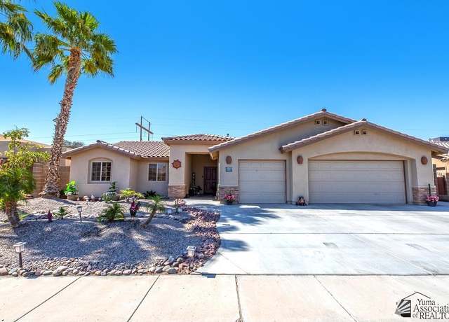 Property at 11577 E 28 Pl, Yuma, AZ 85367, 3 beds, 2 baths