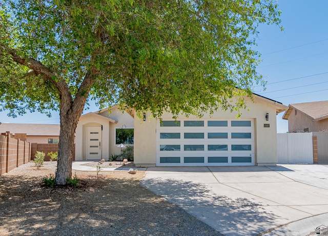Property at 10487 S Typhoon Ave, Yuma, AZ 85365, 3 beds, 2 baths