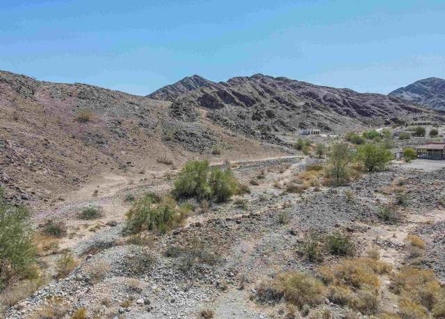 Property at 10317 S Mountain Dr, Yuma, AZ 85367