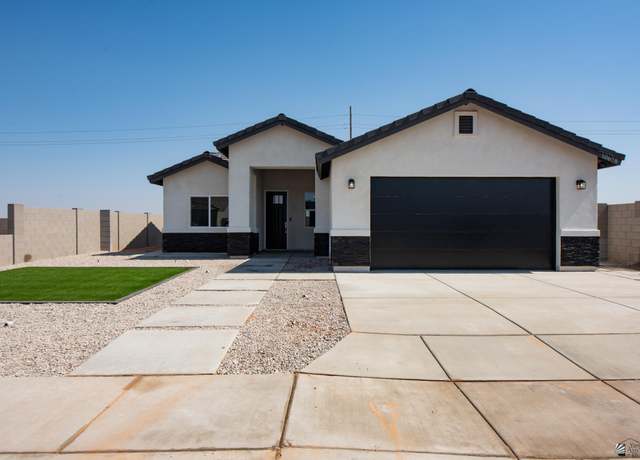 Property at 10688 E 45 Pl, Yuma, AZ 85367, 3 beds, 2 baths