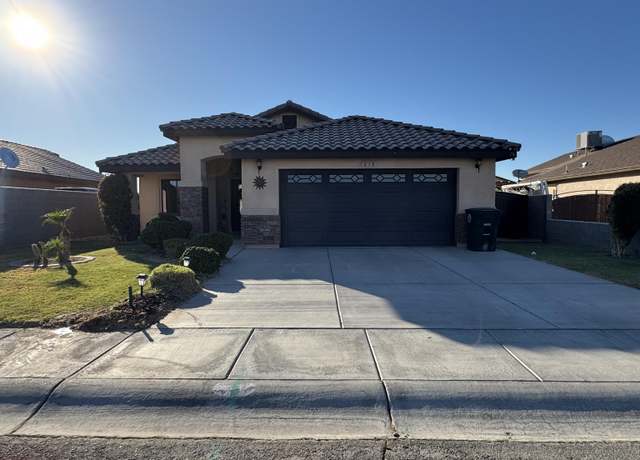 Property at 212 N Cecilia Torres Ct, San Luis, AZ 85349, 3 beds, 2 baths