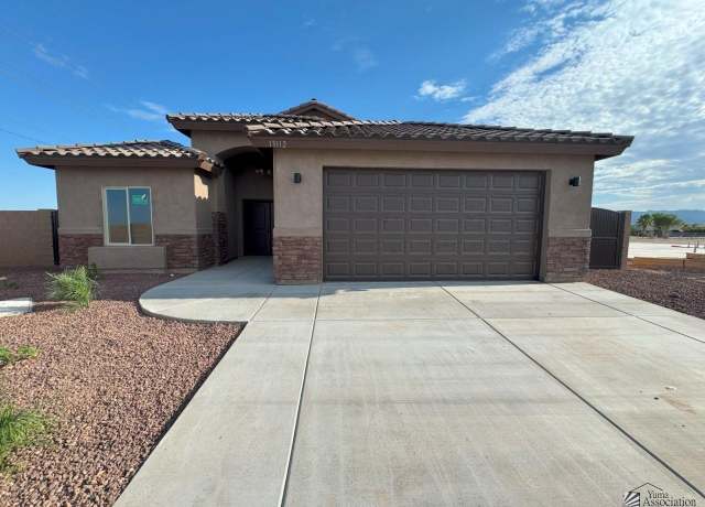 Property at 13112 E 54 Dr Lot 36, Yuma, AZ 85367, 4 beds, 2 baths