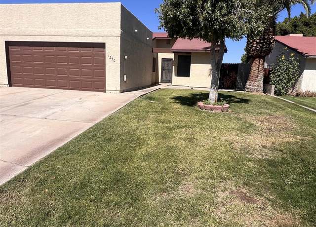 Property at 1250 S Sunset Dr, Yuma, AZ 85364, 3 beds, 2 baths