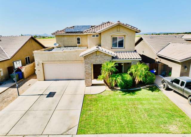 Property at 3774 W 36 St, Yuma, AZ 85364, 4 beds, 3 baths