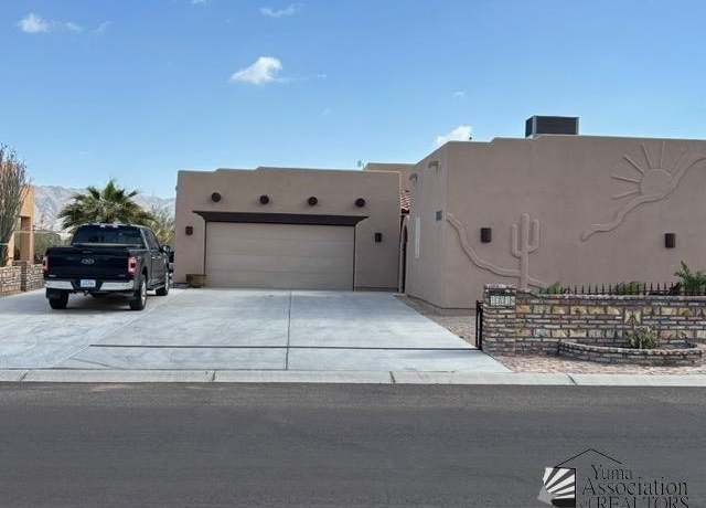 Property at 13319 S Onammi Ave, Yuma, AZ 85367, 2 beds, 2 baths