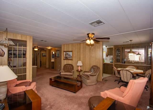 Property at 686 W Rainbow Ln, Yuma, AZ 85365, 2 beds, 2 baths
