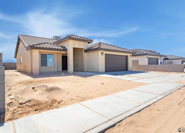 Property at 12567 S Prescott Rd, Yuma, AZ 85367, 3 beds, 2 baths