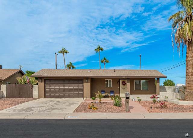Property at 1302 W 17 St, Yuma, AZ 85364, 4 beds, 2 baths