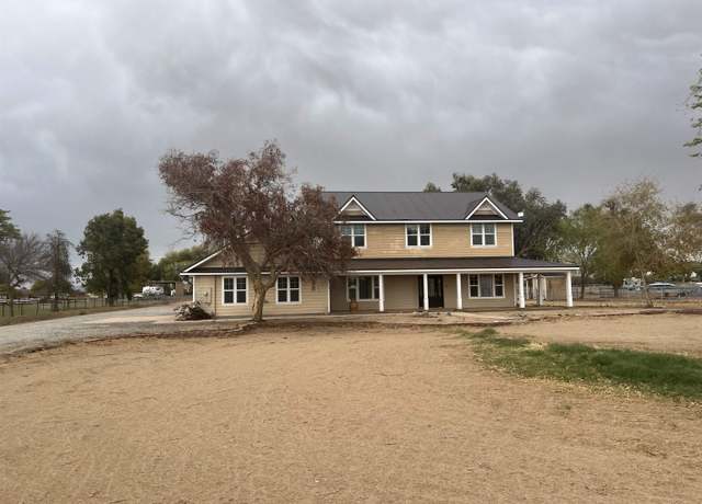 Property at 13451 S Ave 4 1/4 E, Yuma, AZ 85365, 4 beds, 3 baths