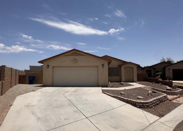 Property at 10477 S Monsoon Ave, Yuma, AZ 85365, 3 beds, 2 baths