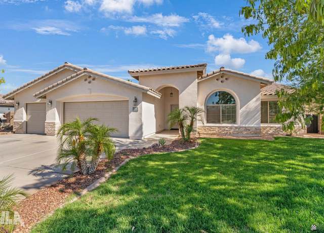 Property at 11785 E 27 Pl, Yuma, AZ 85367, 4 beds, 2 baths