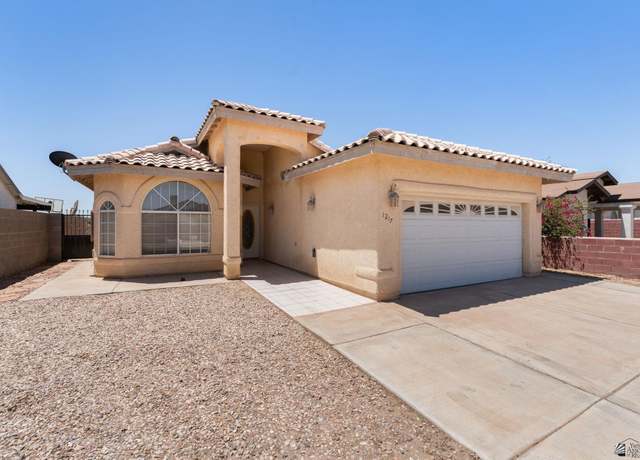 Property at 1217 E California St, San Luis, AZ 85366, 3 beds, 2 baths