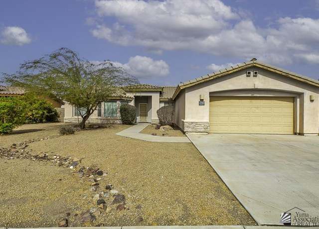 Property at 11760 E 28 Pl, Yuma, AZ 85367, 3 beds, 2 baths