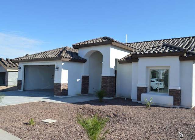 Property at 13112 E 54 Dr, Yuma, AZ 85367, 4 beds, 2 baths