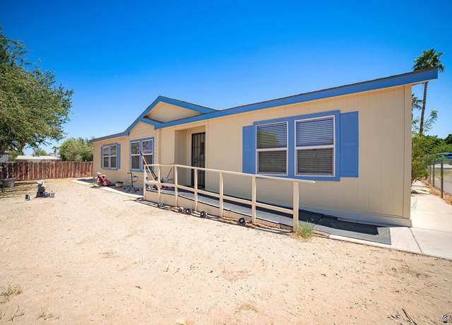Property at 10598 E Sapphire Dr, Yuma, AZ 85365, 3 beds, 2 baths
