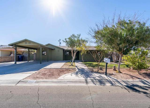 Property at 1257 W 18 St, Yuma, AZ 85364, 4 beds, 3 baths