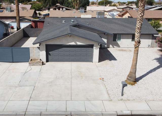 Property at 1926 S Naples Ave, Yuma, AZ 85364, 3 beds, 2 baths