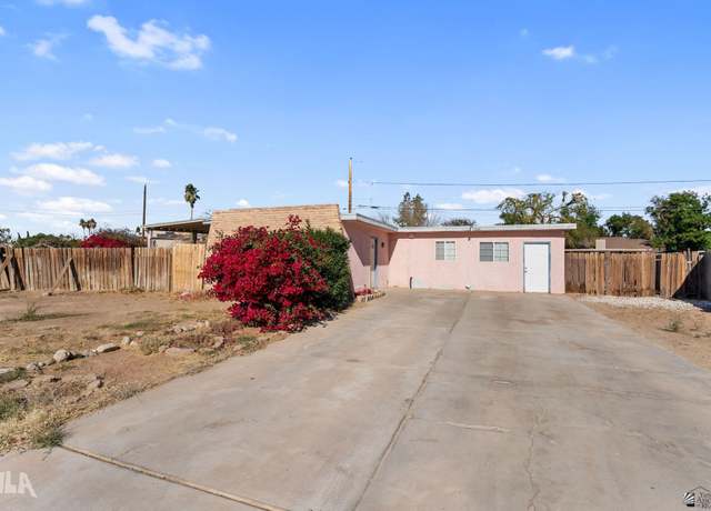 Property at 2806 W 14 St, Yuma, AZ 85364, 4 beds, 1 bath
