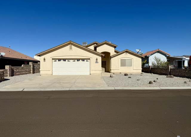 Property at 14850 E 51 Dr, Yuma, AZ 85367, 3 beds, 2 baths