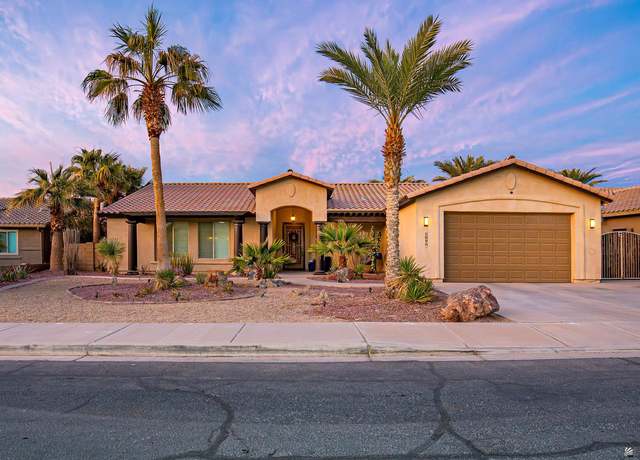 Property at 5898 E 27 Pl, Yuma, AZ 85365, 4 beds, 2 baths