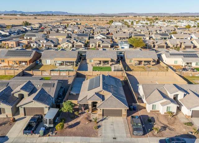 Property at 8592 E 35 Pl, Yuma, AZ 85365, 3 beds, 2 baths