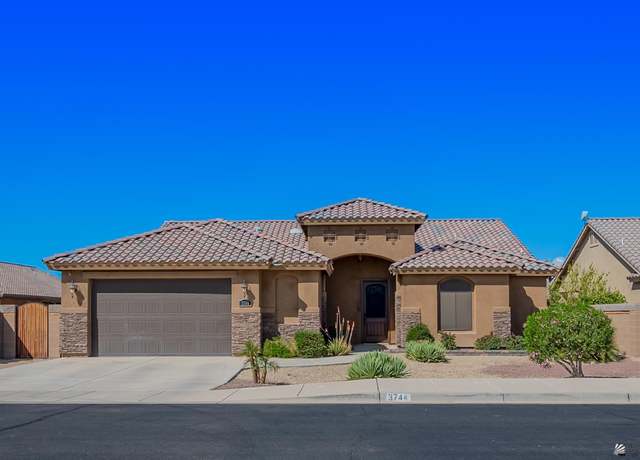 Property at 3744 S Plowman Dr, Yuma, AZ 85365, 4 beds, 3 baths