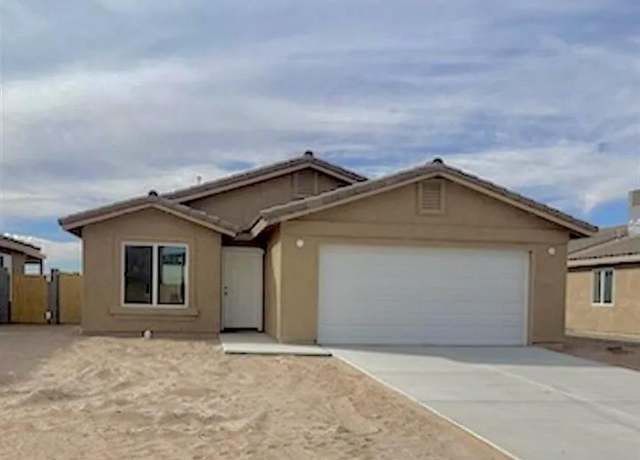 Property at 4678 S Cedar Ave, Yuma, AZ 85365, 3 beds, 2 baths