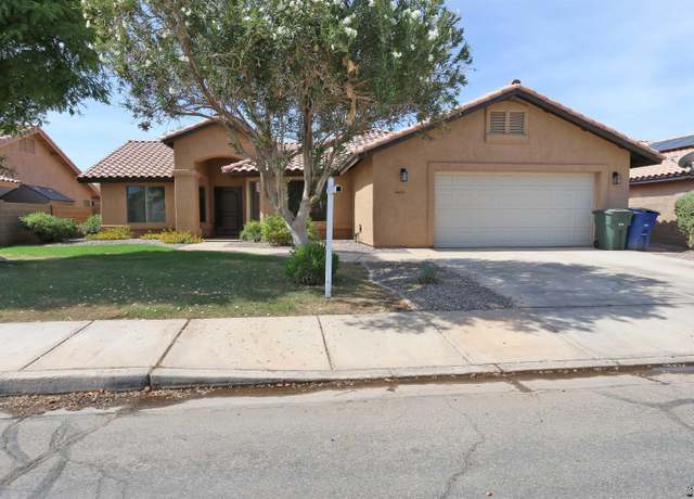 Property at 4829 W 29 Ln, Yuma, AZ 85364, 4 beds, 2 baths