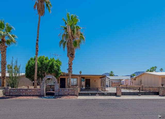 Property at 12543 S Montana Ave, Yuma, AZ 85357, 2 beds, 2 baths
