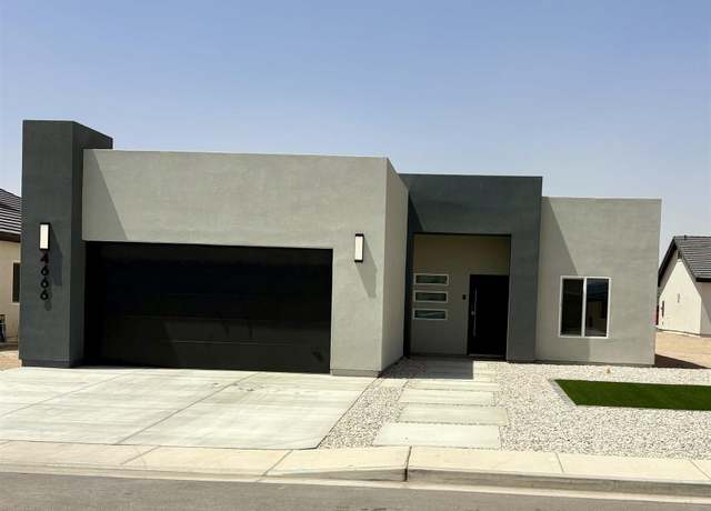 Property at 5132 E Los Olivos Dr, San Luis, AZ 85336, 3 beds, 2 baths