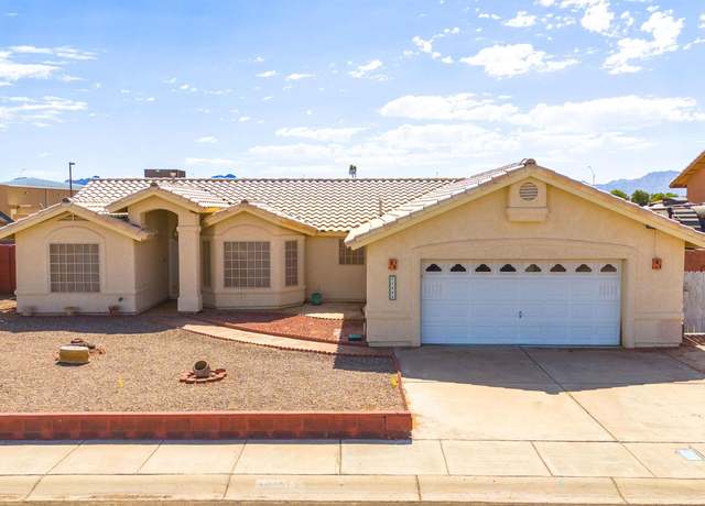 Property at 11595 S Prescott Ave, Yuma, AZ 85365, 3 beds, 2 baths