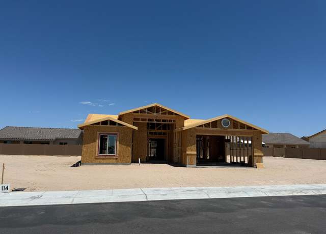 Property at 12566 E 51 Pl, Yuma, AZ 85367, 4 beds, 2 baths