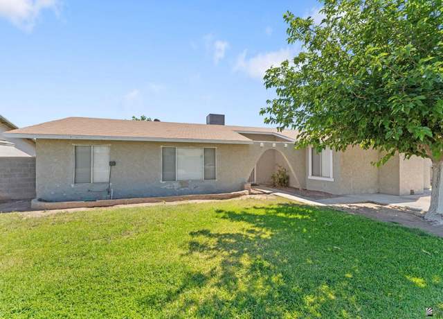 Property at 2213 W Pueblo St, Yuma, AZ 85364, 3 beds, 2 baths