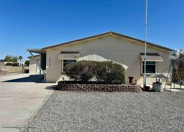 Property at 12712 E 45 Dr, Yuma, AZ 85367, 3 beds, 2 baths