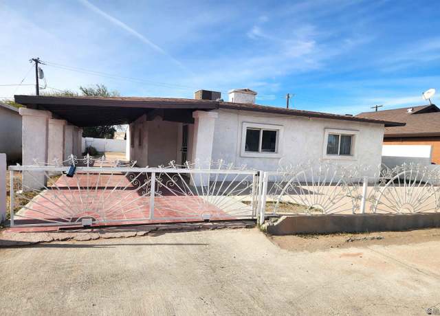 Property at 225 S Somerton Ave, Somerton, AZ 85350, 4 beds, 3 baths
