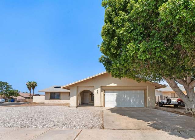 Property at 1370 S 42 Dr, Yuma, AZ 85364, 3 beds, 2 baths