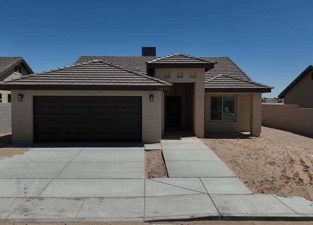 Property at 10837 E 45 Pl, Yuma, AZ 85367, 3 beds, 2 baths