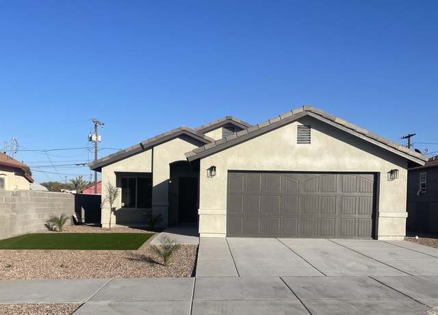 Property at 369 S 7 Ave, Yuma, AZ 85364, 4 beds, 2 baths