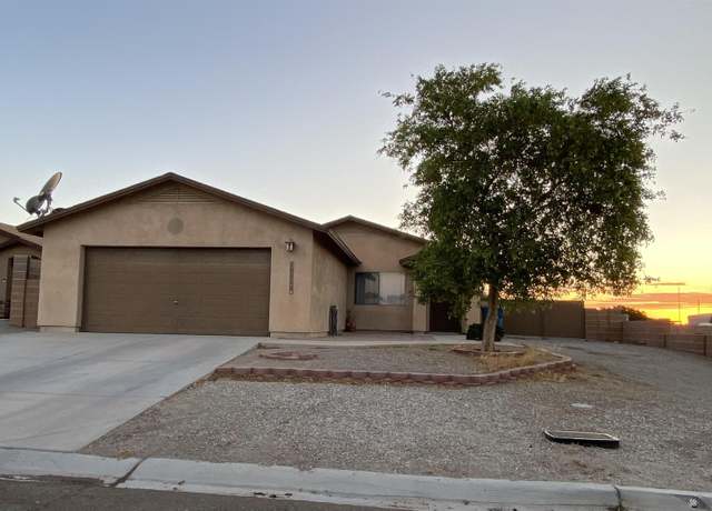 Property at 10310 S Typhoon Ave, Yuma, AZ 85635, 3 beds, 2 baths