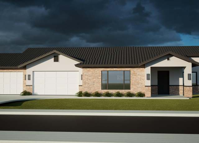 Property at 1629 S 48 Ave, Yuma, AZ 85364, 4 beds, 2.5 baths