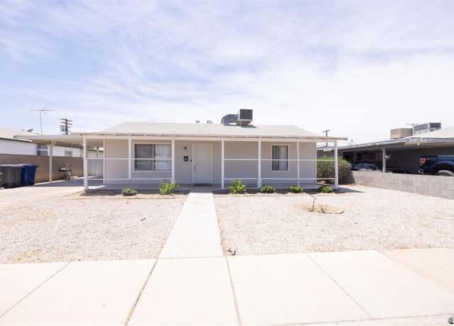 Property at 2508 S 7 Ave, Yuma, AZ 85364, 2 beds, 1 bath