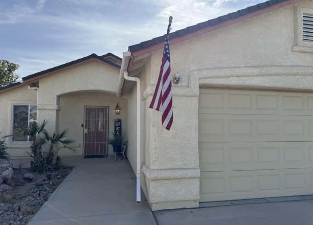 Property at 10413 E 38 Pl, Yuma, AZ 85365, 3 beds, 2 baths