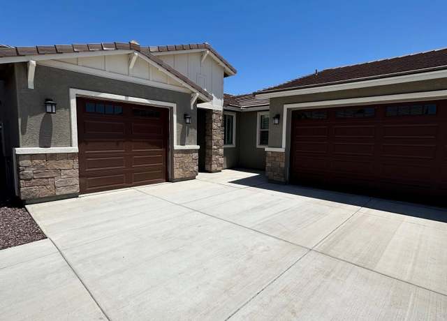 Property at 12310 S Aloa Ln, Yuma, AZ 85367, 3 beds, 2 baths